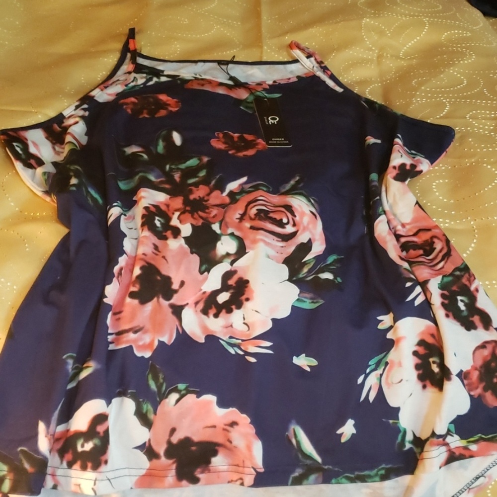 Floral dressy tank
